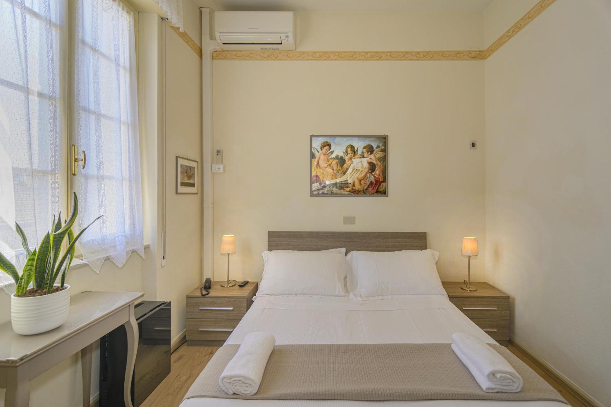 Hotel Lungomare Lido di Camaiore